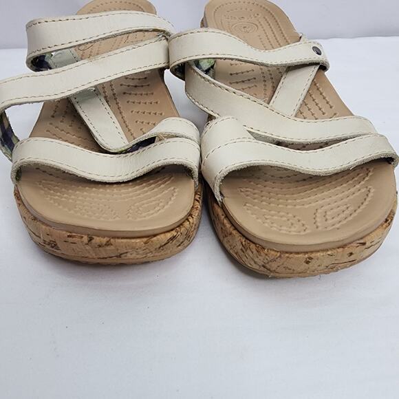 Crocs A Leigh Mini White Leather Wedge Women's Summer  Open Toe Sandal Size 8 - Picture 2 of 12